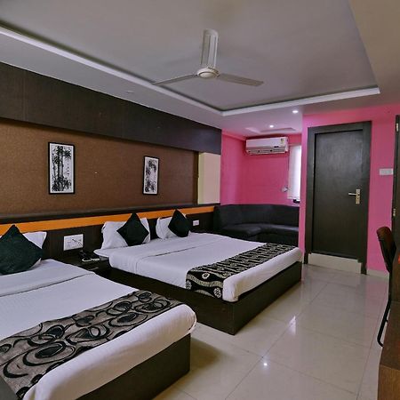 Collection O Diamond And Residences Indore Exterior foto