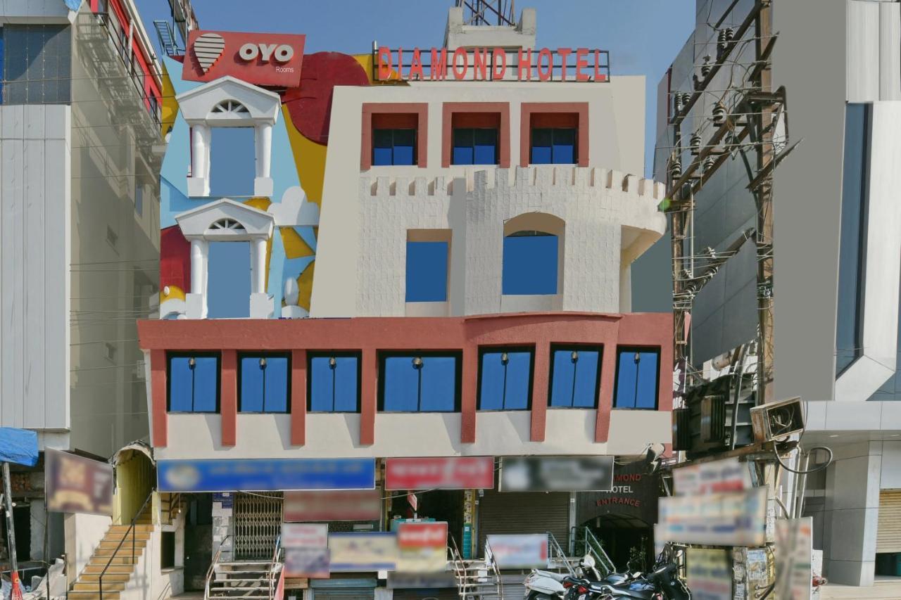 Collection O Diamond And Residences Indore Exterior foto